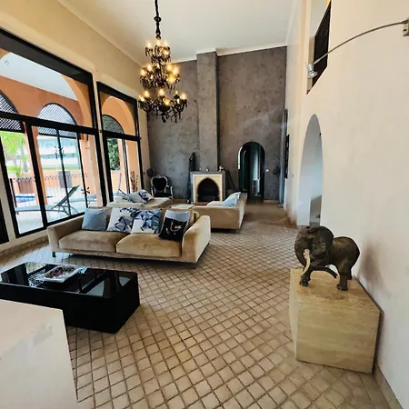 9 - Topaze Riad